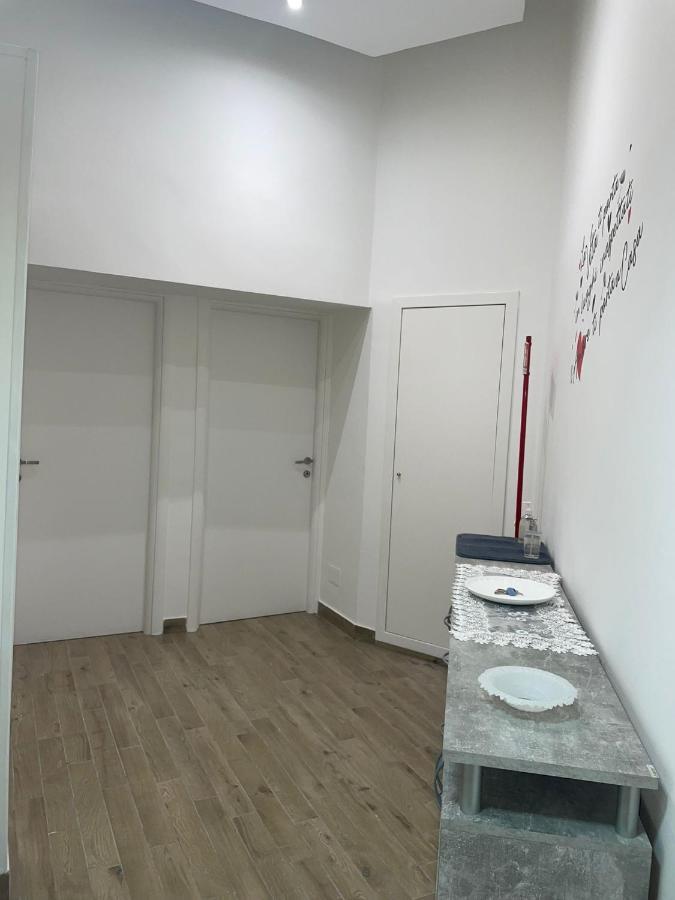 Dormire A Napoli Centro Holiday House Casa Vacanza Exterior photo