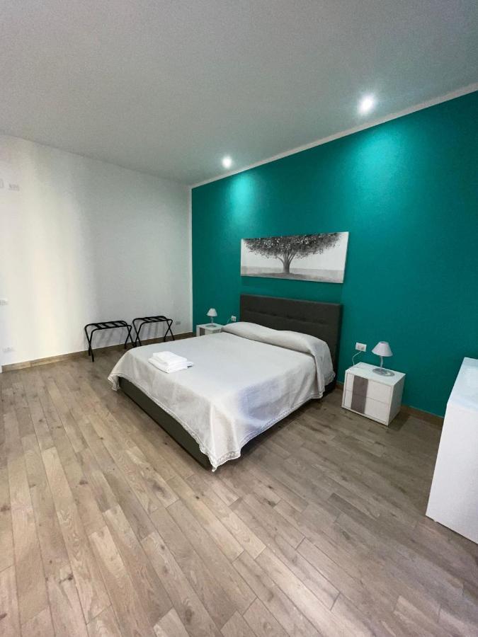 Dormire A Napoli Centro Holiday House Casa Vacanza Exterior photo